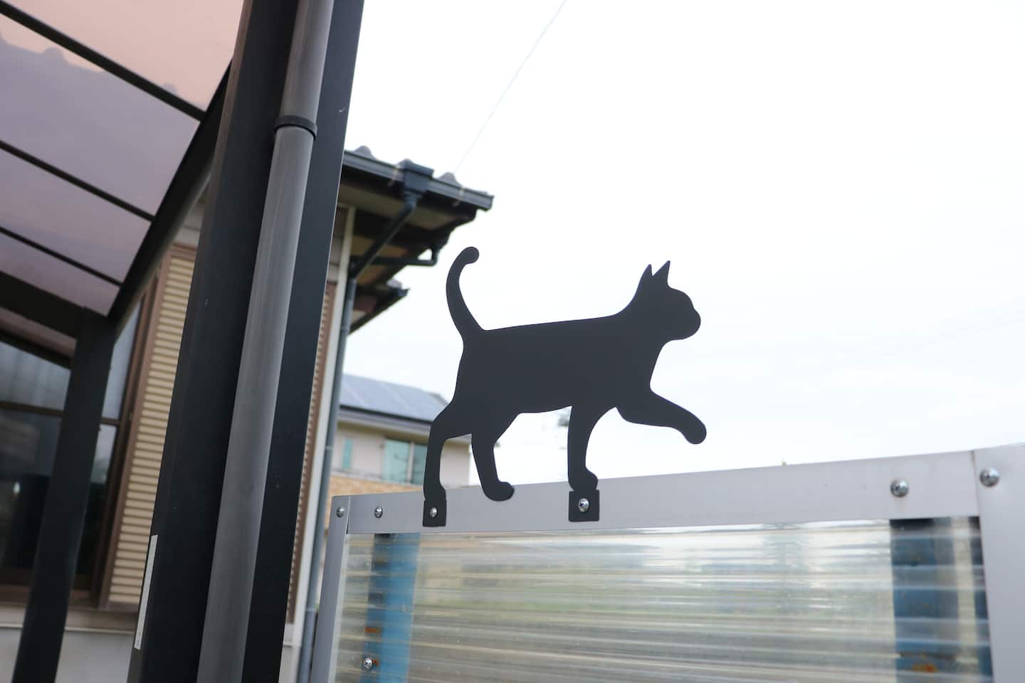 外構の猫看板